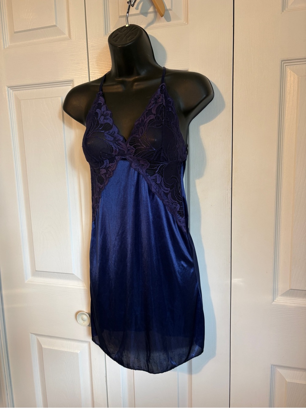 Lace-Trim Satin Chemise - Navy
